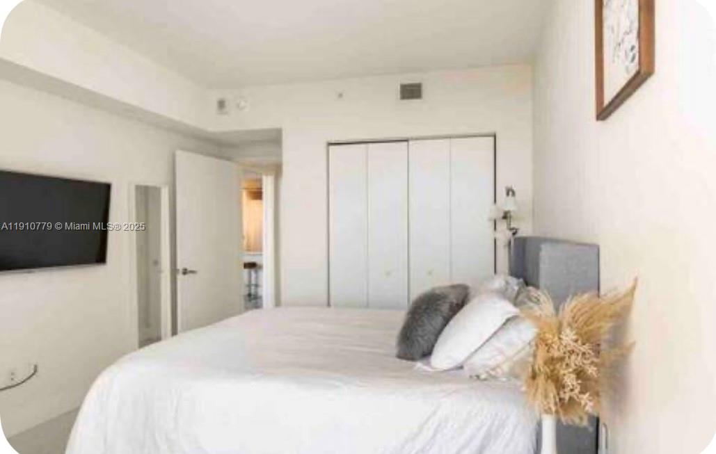 PARAISO BAYVIEWS CONDO - Residential Lease