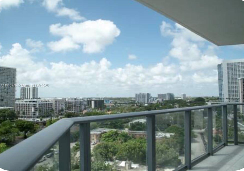 PARAISO BAYVIEWS CONDO - Residential Lease