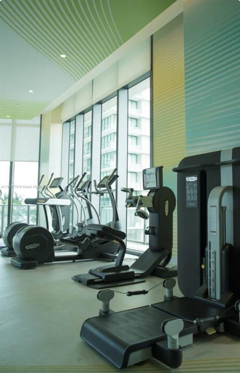 PARAISO BAYVIEWS CONDO - Residential Lease