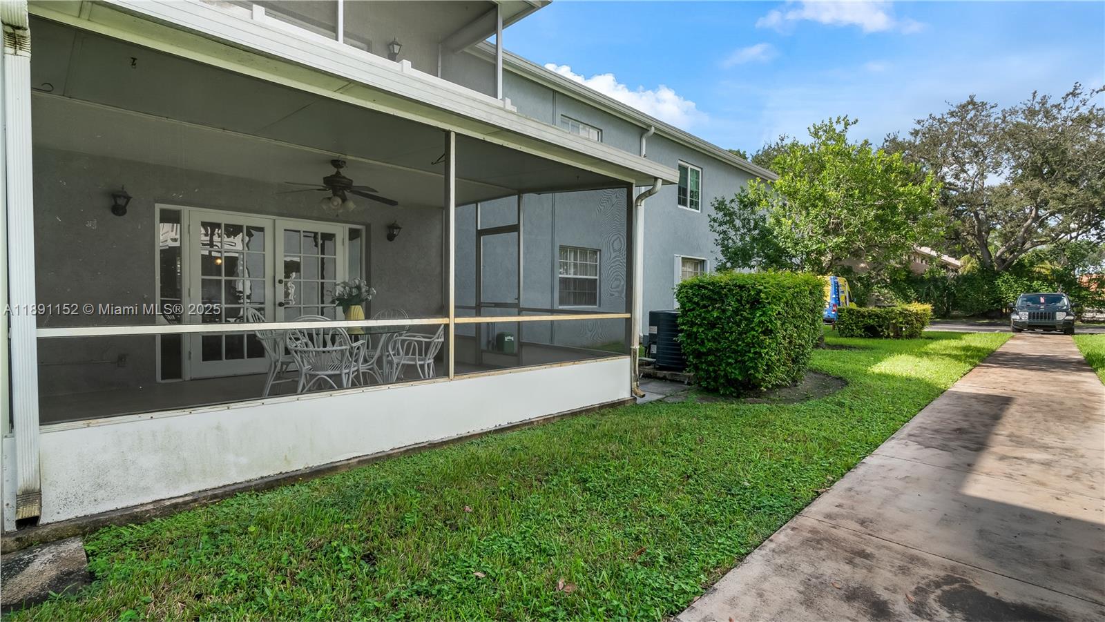 OAK PATHS CONDO - Residential Lease
