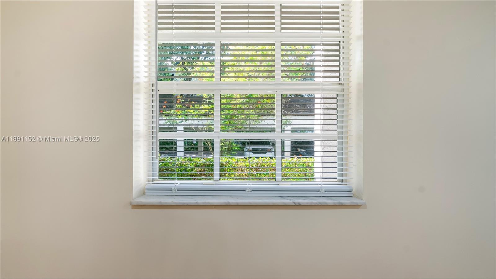 OAK PATHS CONDO - Residential Lease