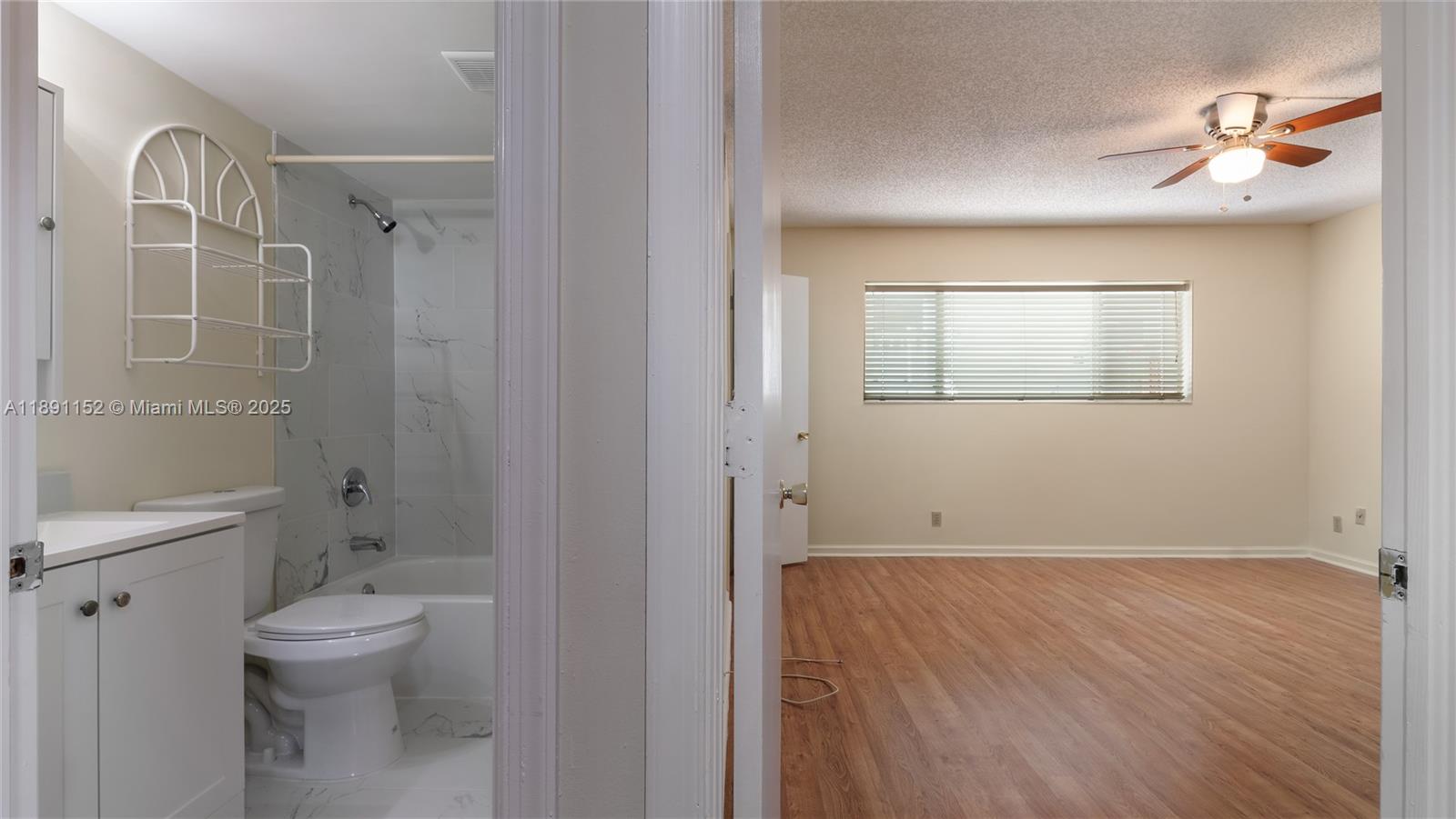 OAK PATHS CONDO - Residential Lease