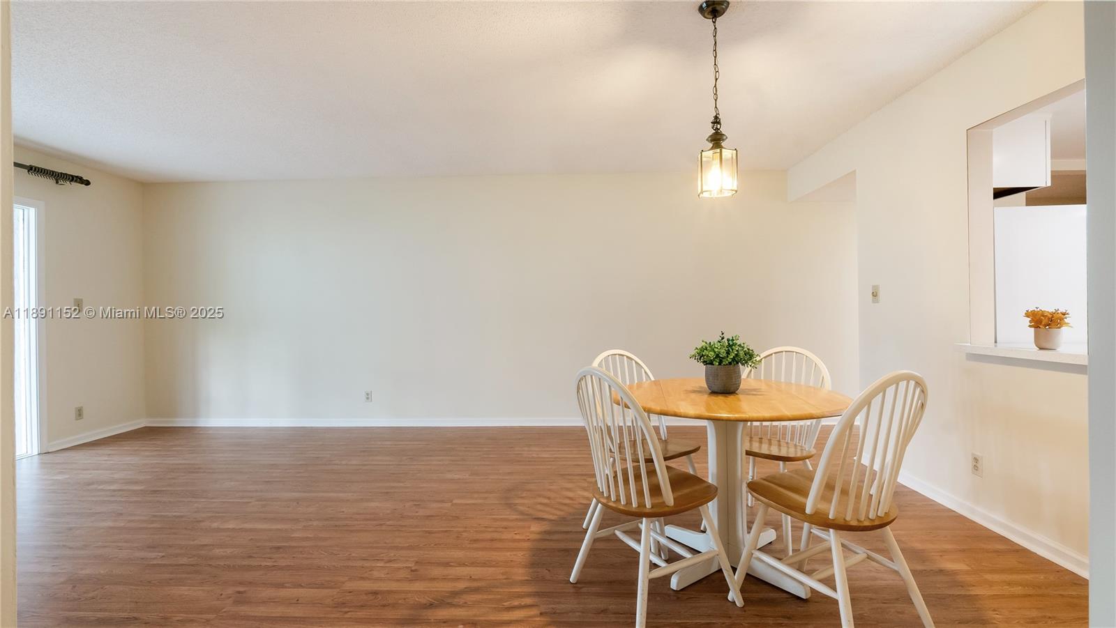 OAK PATHS CONDO - Residential Lease