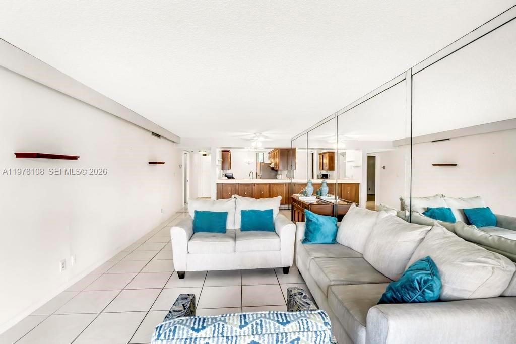 CORAL GATE III CONDO - Residential