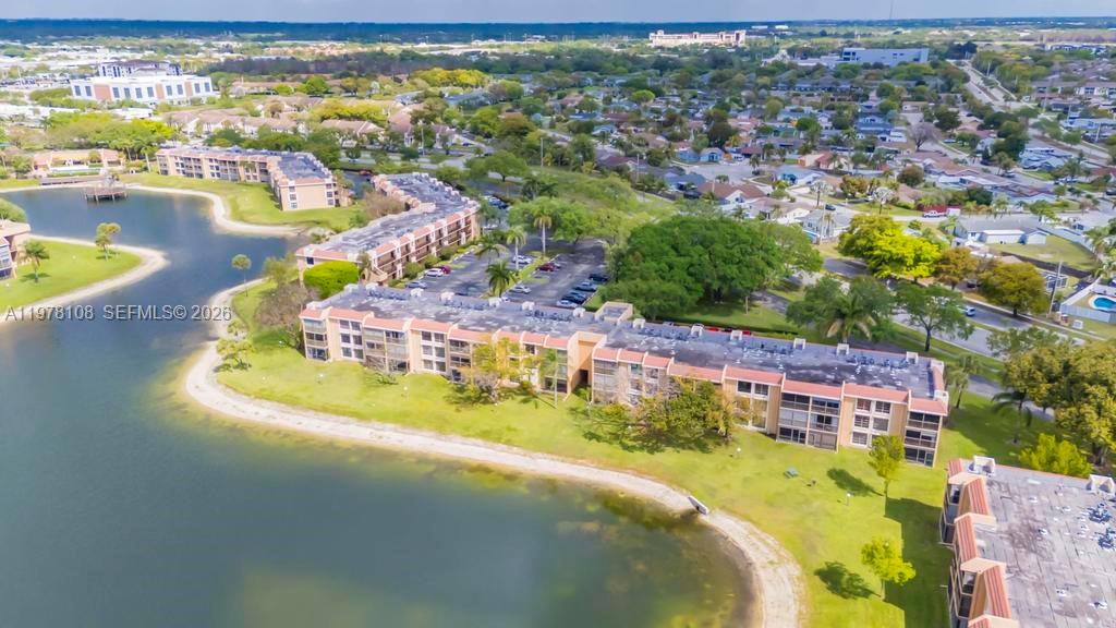 CORAL GATE III CONDO - Residential