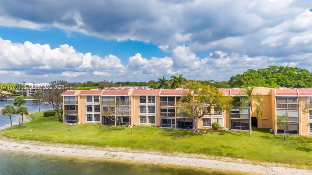 CORAL GATE III CONDO - Residential