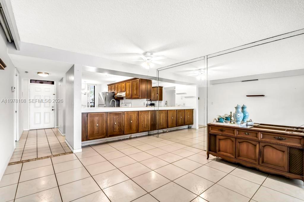 CORAL GATE III CONDO - Residential