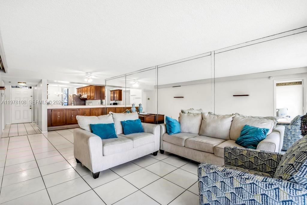 CORAL GATE III CONDO - Residential