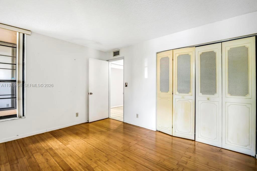 CORAL GATE III CONDO - Residential