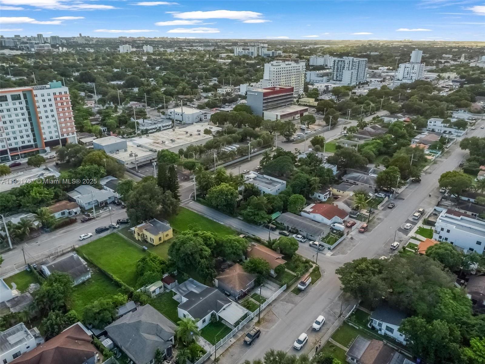 N MIAMI ESTATES - Residential