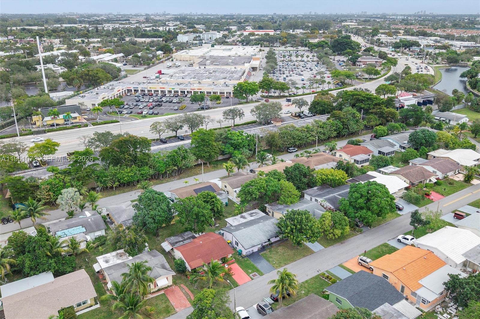 MAINLANDS OF TAMARAC LAKE - Residential