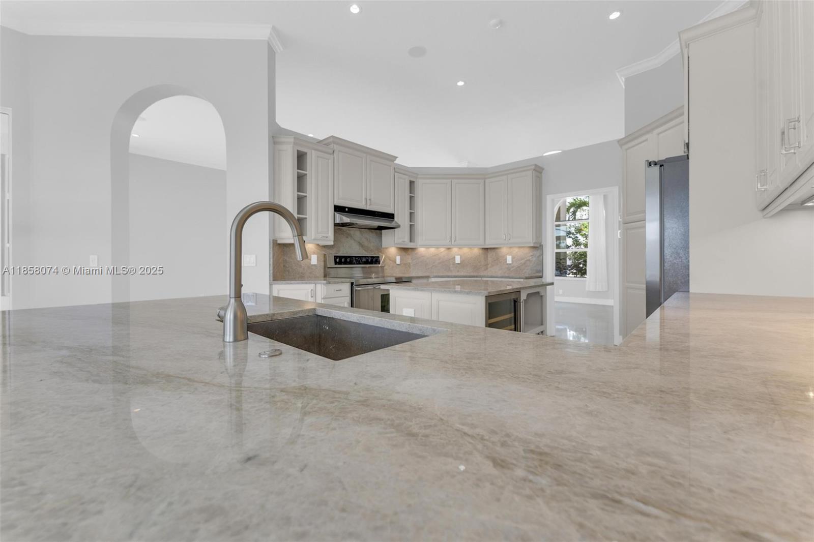 SECTOR 7 SOUTH - Residential Lease