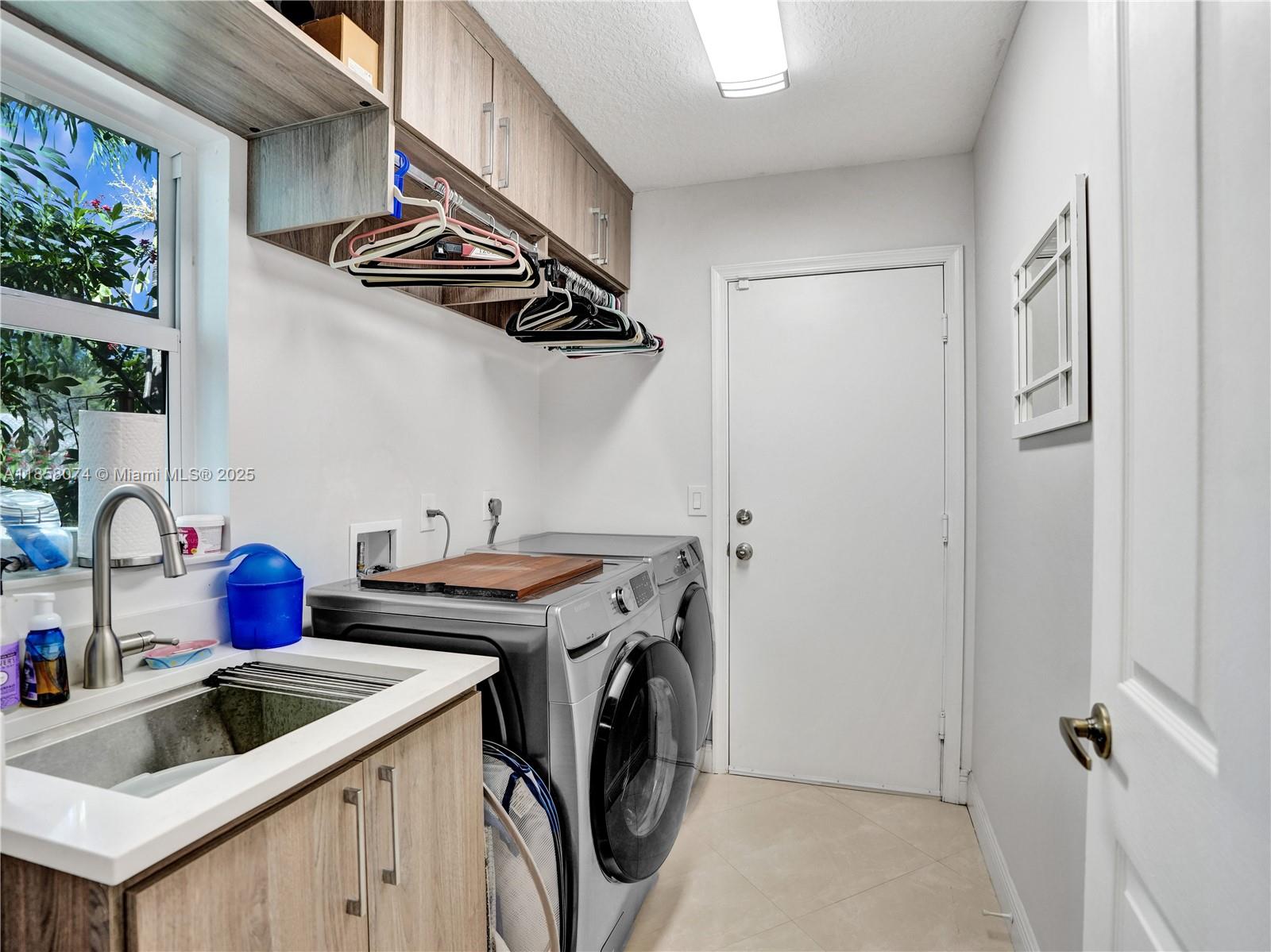 SECTOR 7 SOUTH - Residential Lease