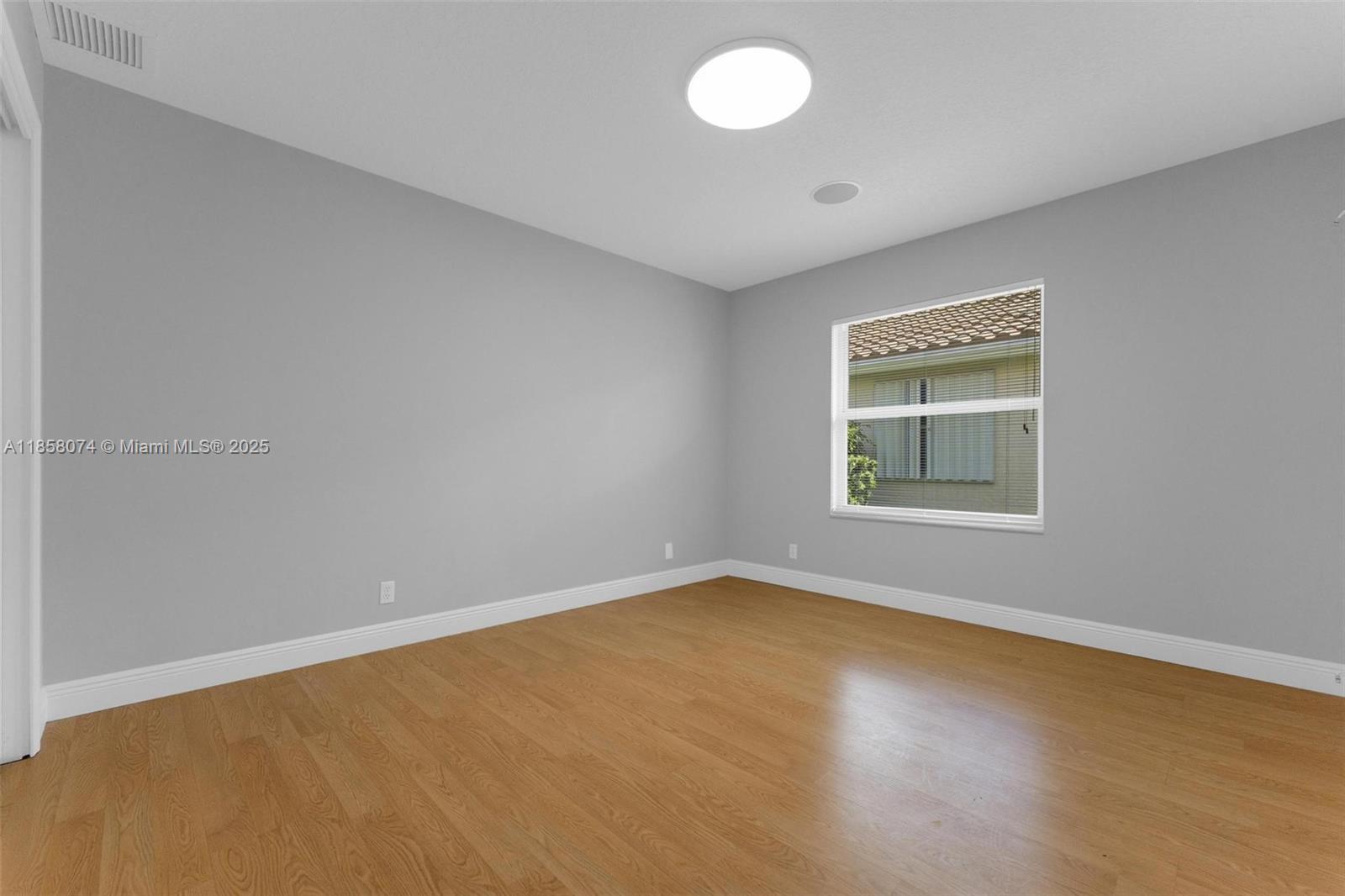 SECTOR 7 SOUTH - Residential Lease