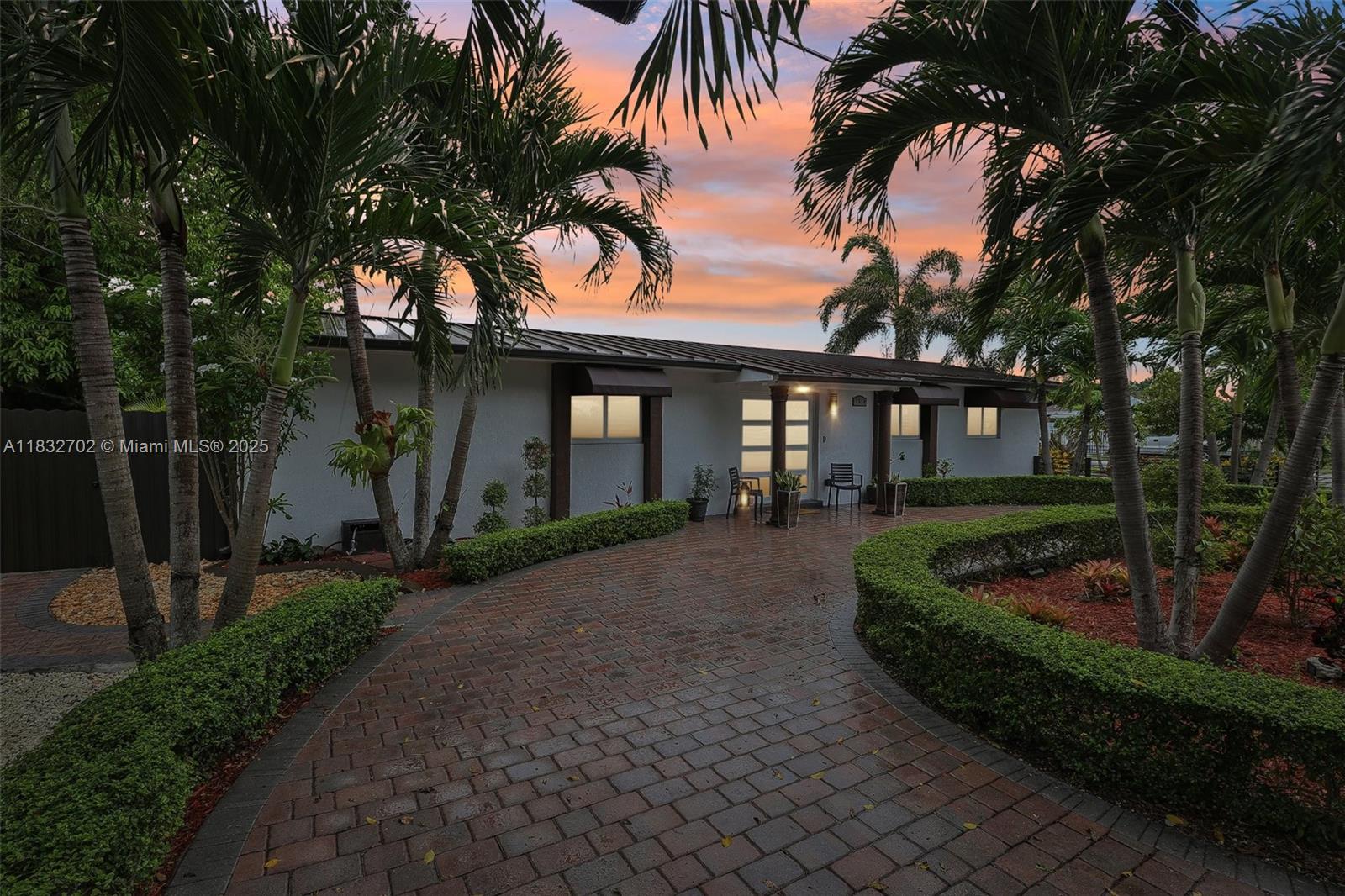 2550 SW 68th Ave