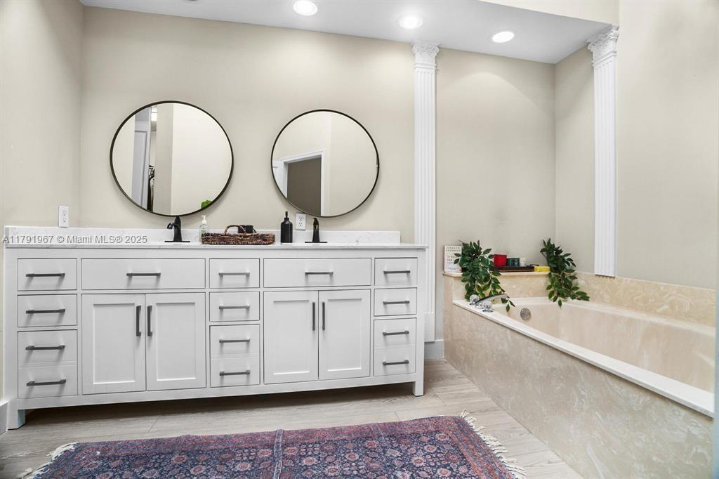 GLADES LANDING 3 - Residential