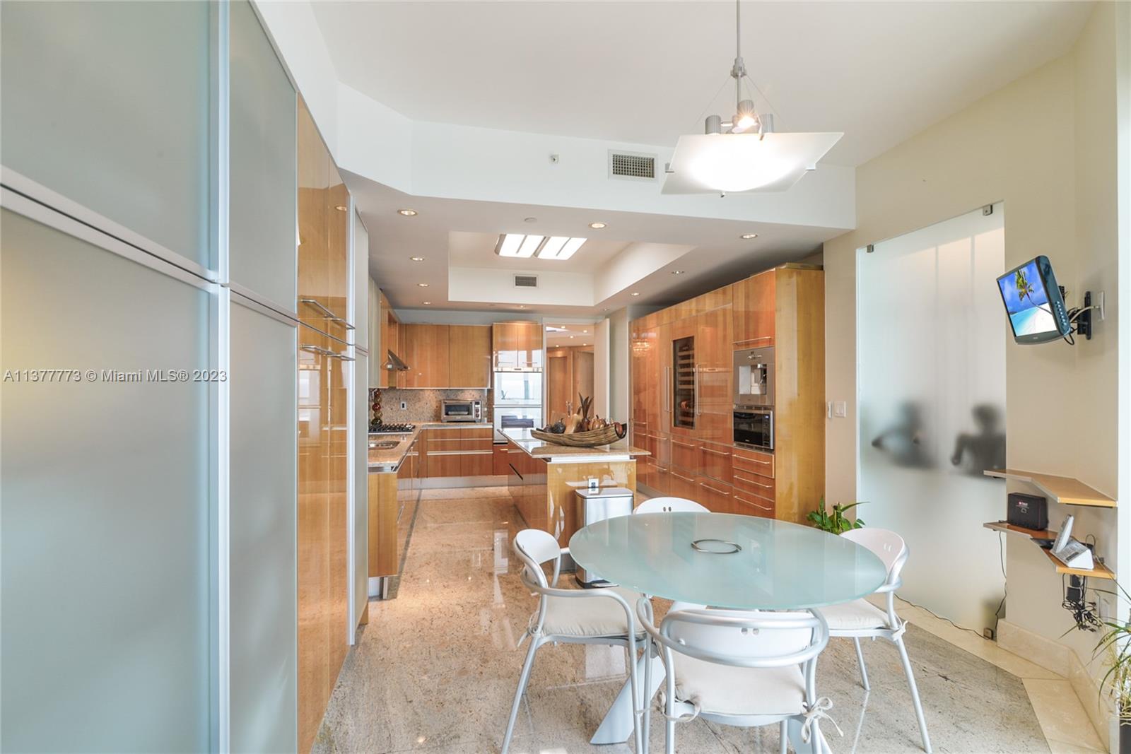 TURNBERRY OCEAN COLONY SO - Residential