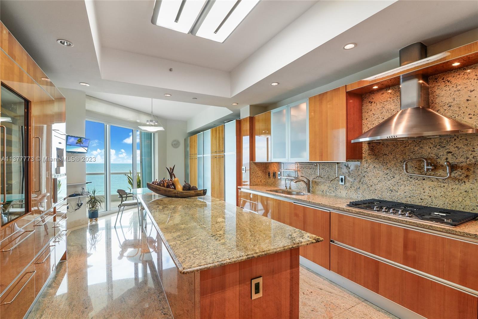 TURNBERRY OCEAN COLONY SO - Residential