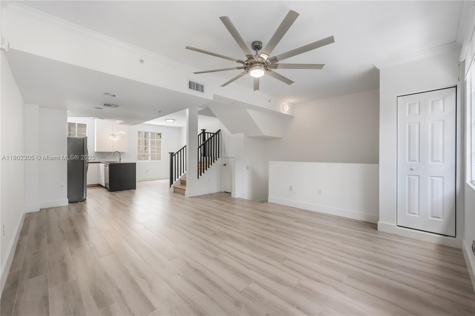 AVENTI AT AVENTURA CONDO - Residential