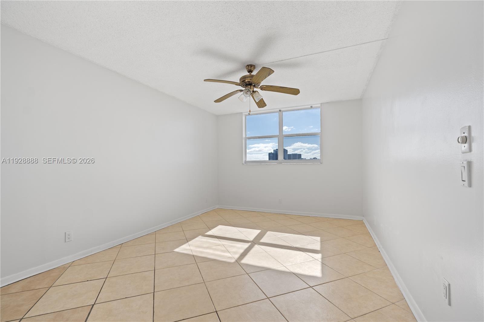 DIXIANA CONDO - Residential Lease