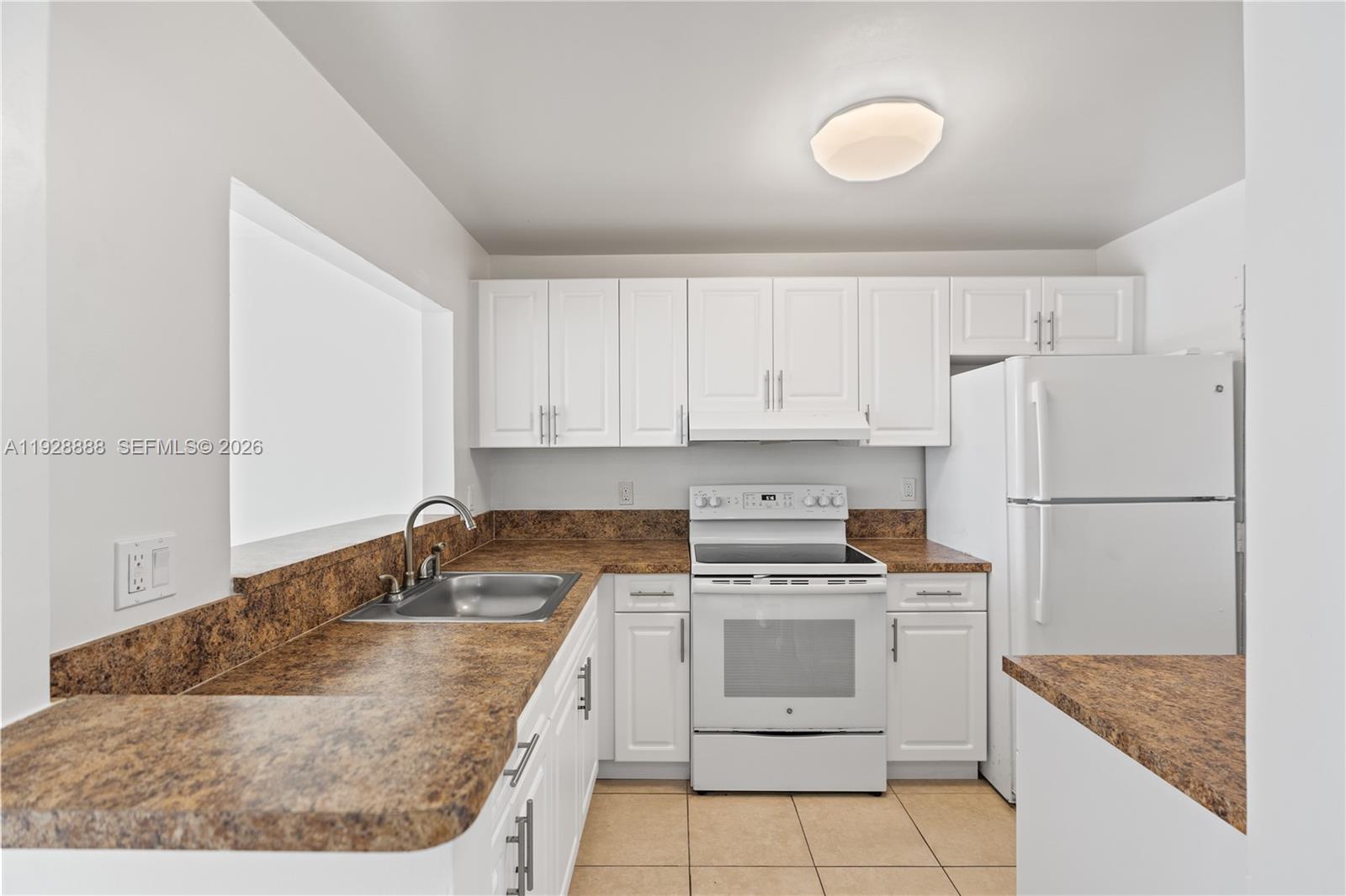 DIXIANA CONDO - Residential Lease