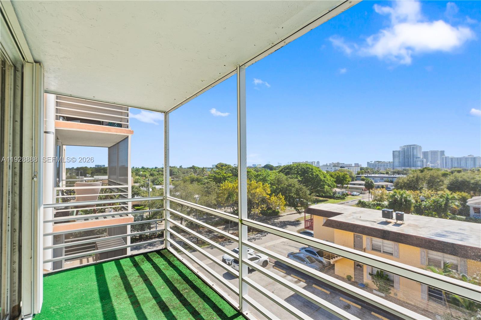 DIXIANA CONDO - Residential Lease