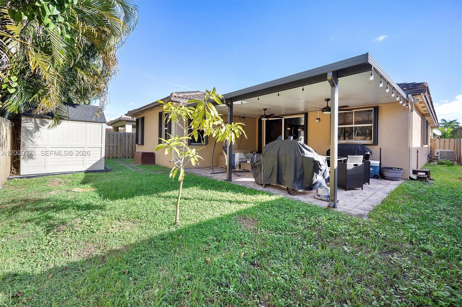 HEMINGWAY POINT - Residential