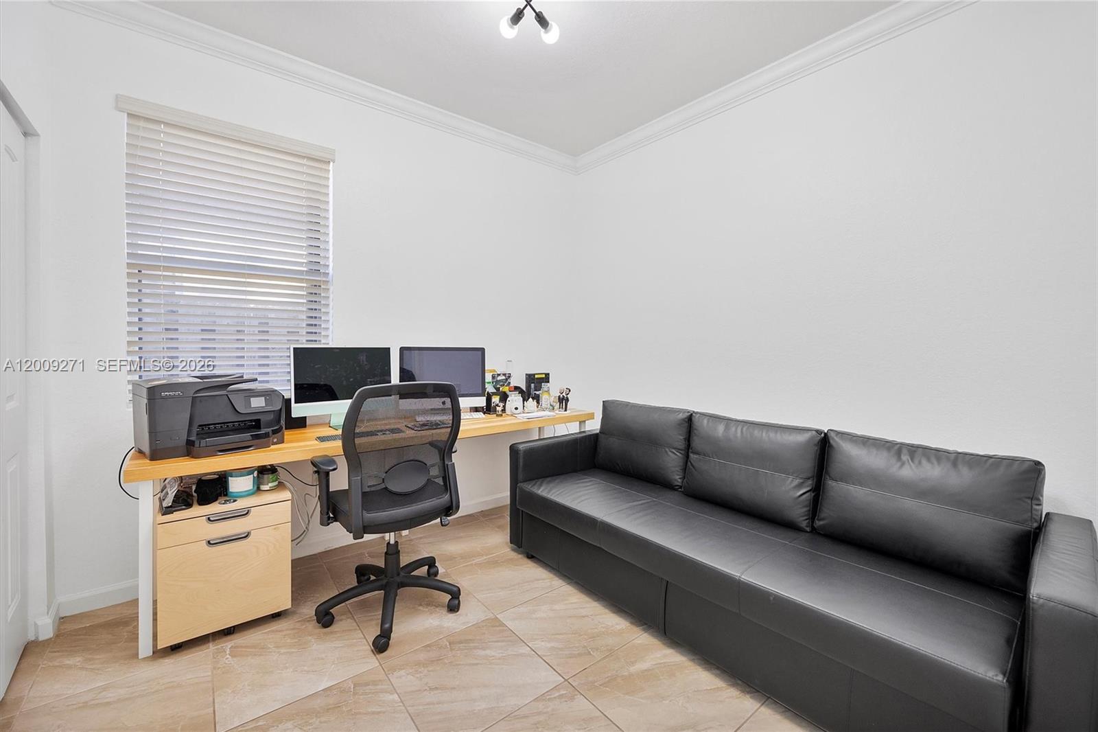 HEMINGWAY POINT - Residential