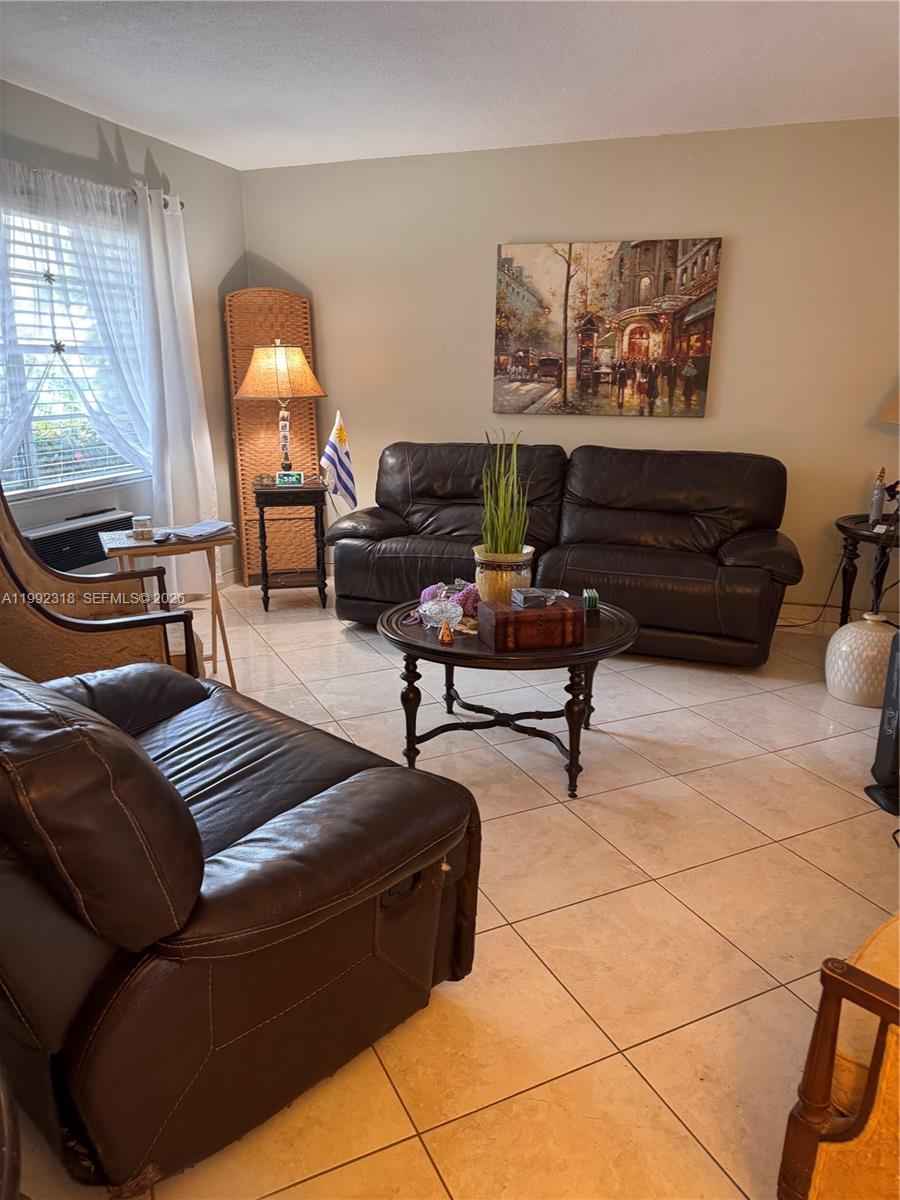 MAR-LEN GARDENS NO 4 CORP - Residential