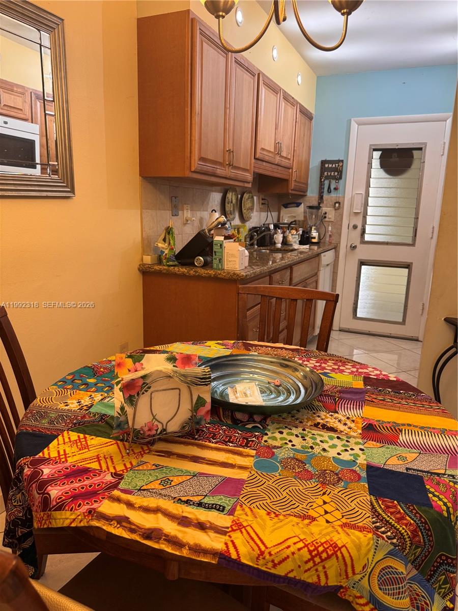 MAR-LEN GARDENS NO 4 CORP - Residential