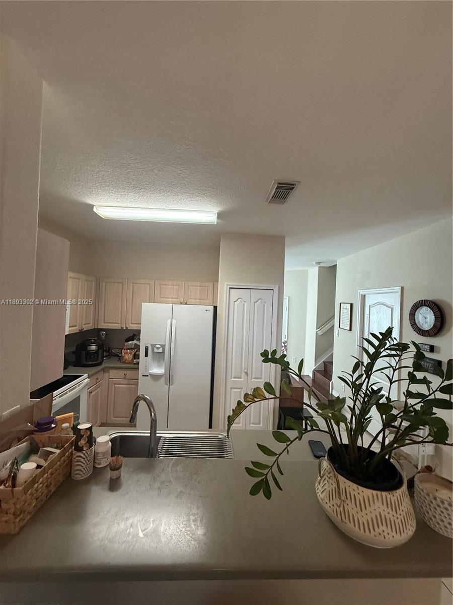 SANDCASTLES AT DORAL - Residential