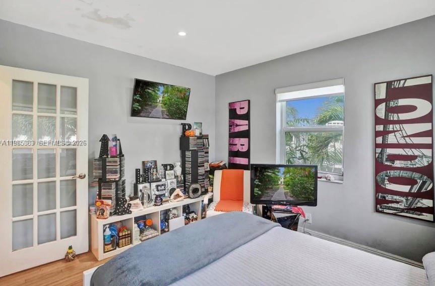 ANTHONY GARDENS CONDO - Residential Lease