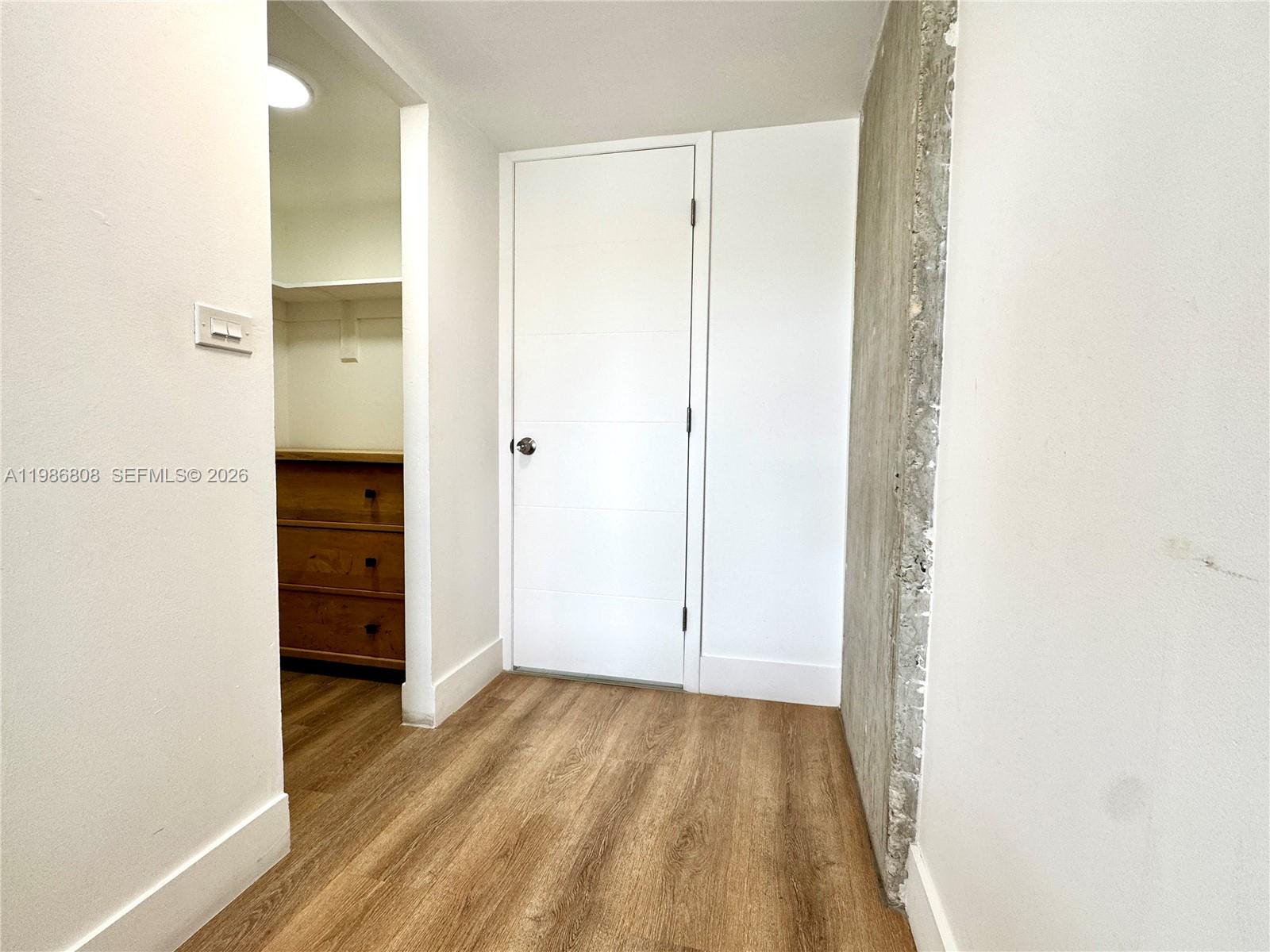 BAYVIEW TOWERS CONDO SOUT - Residential