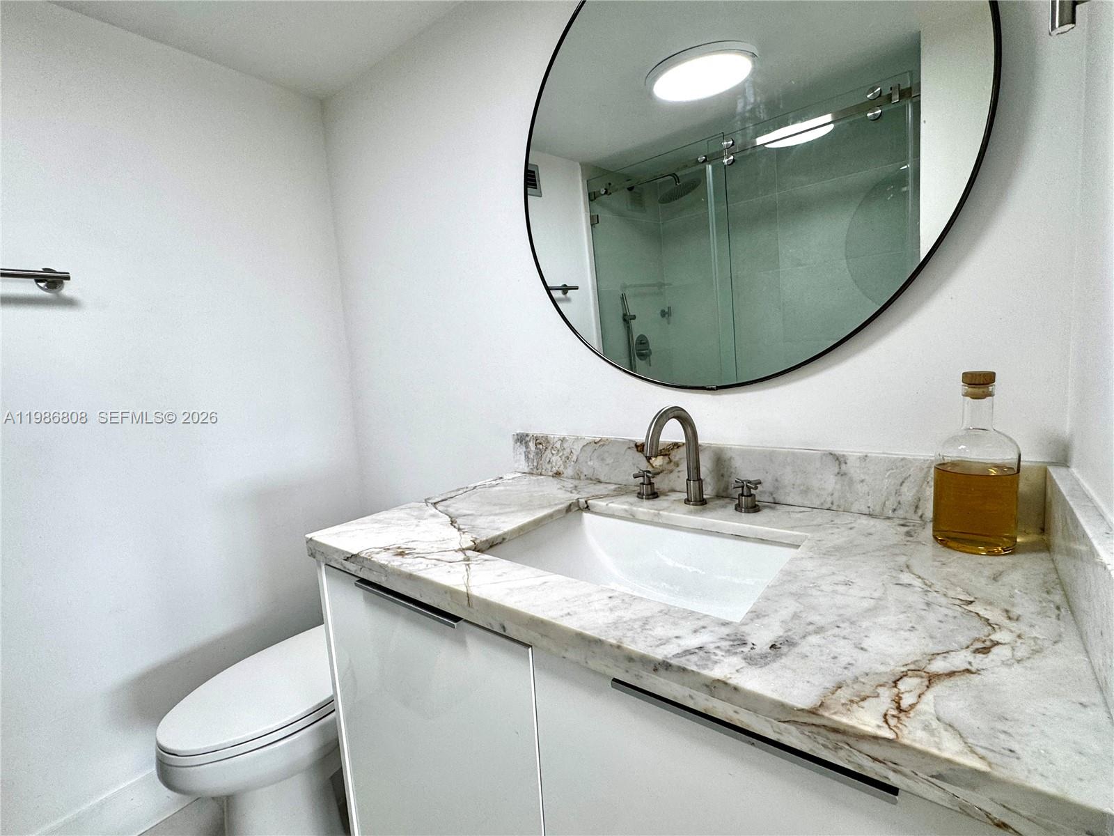 BAYVIEW TOWERS CONDO SOUT - Residential