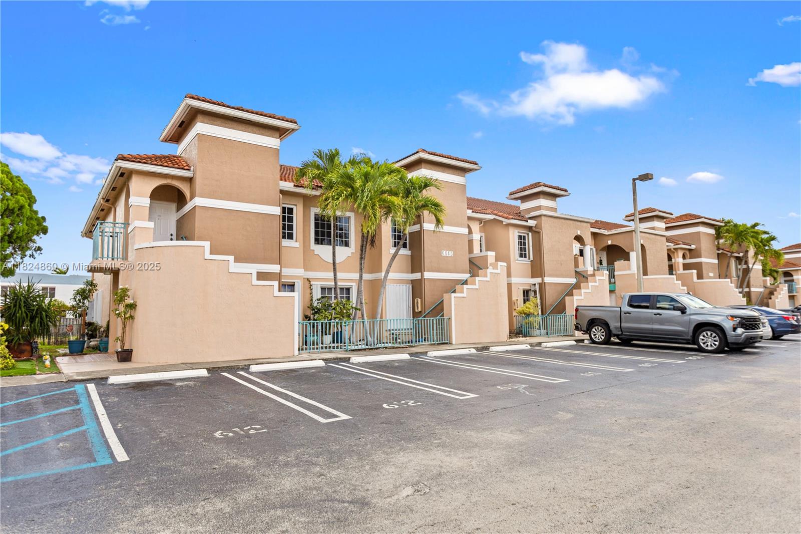Rental Property at 6445 Sw 130th Pl 612, Miami, Broward County, Florida - Bedrooms: 3 
Bathrooms: 2  - $2,800 MO.