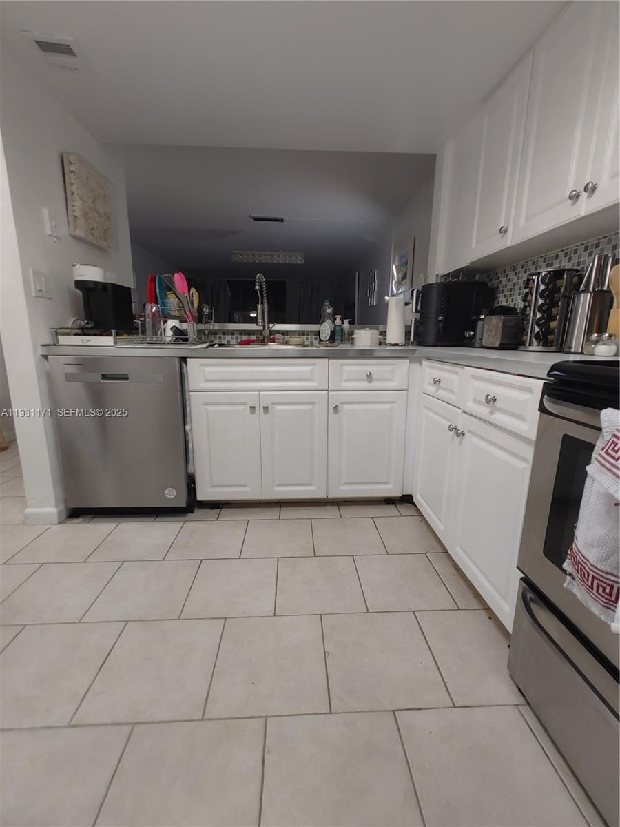 VENETIA CONDO - Residential