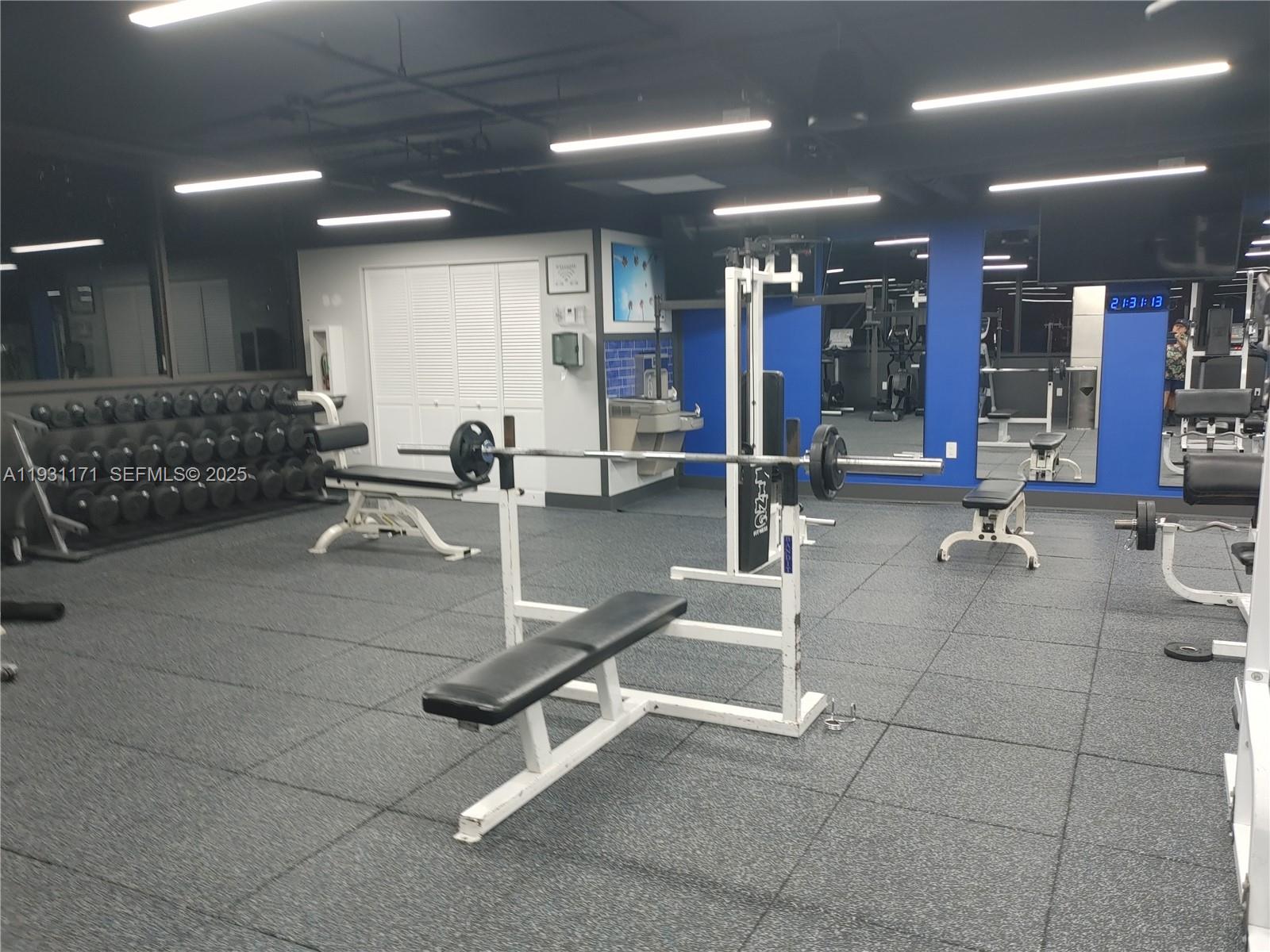 VENETIA CONDO - Residential