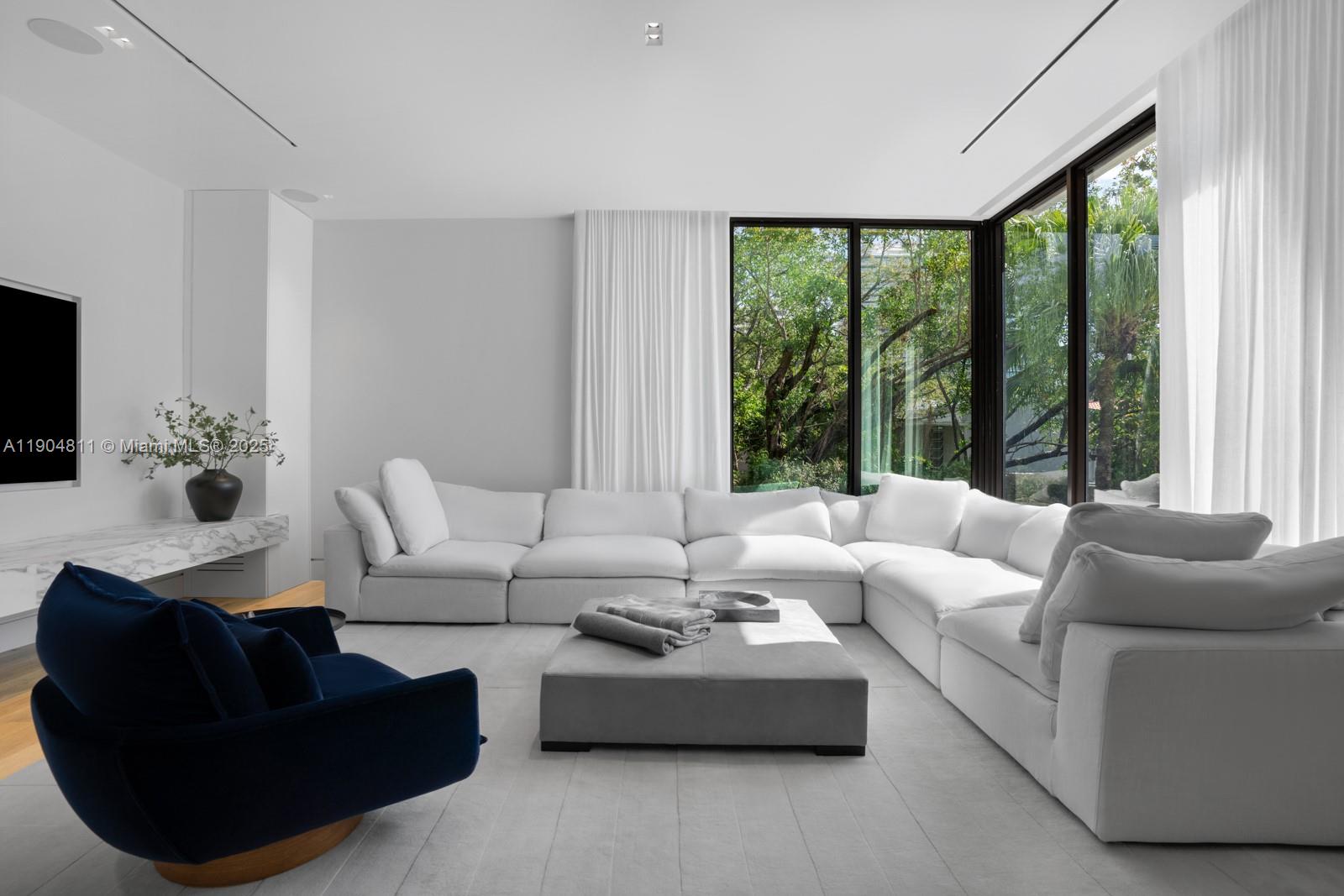 BAL HARBOUR RESIDENTIAL S - Residential