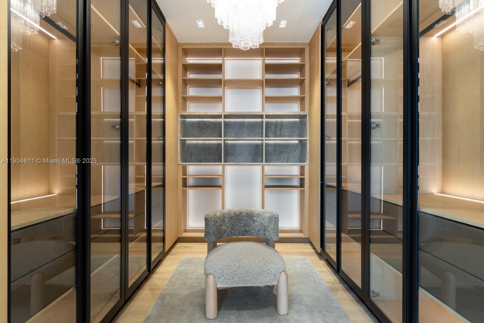 BAL HARBOUR RESIDENTIAL S - Residential