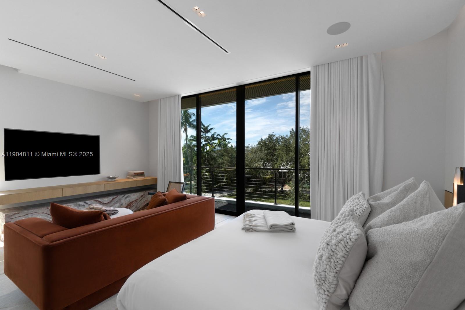 BAL HARBOUR RESIDENTIAL S - Residential