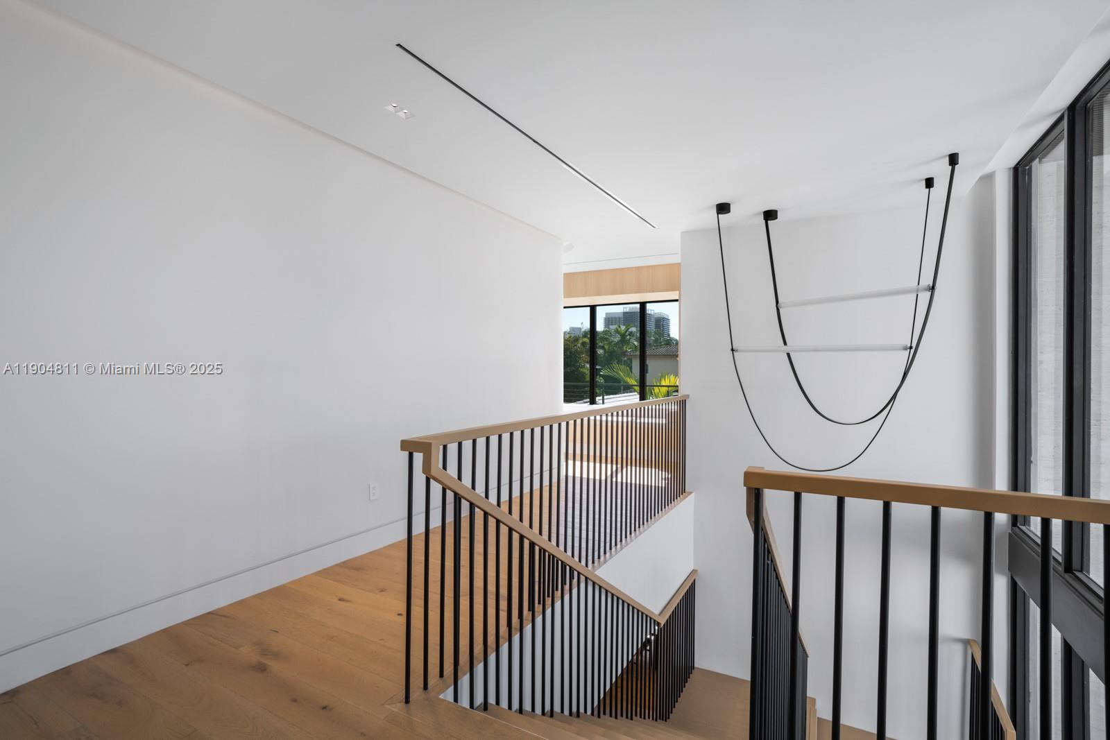 BAL HARBOUR RESIDENTIAL S - Residential