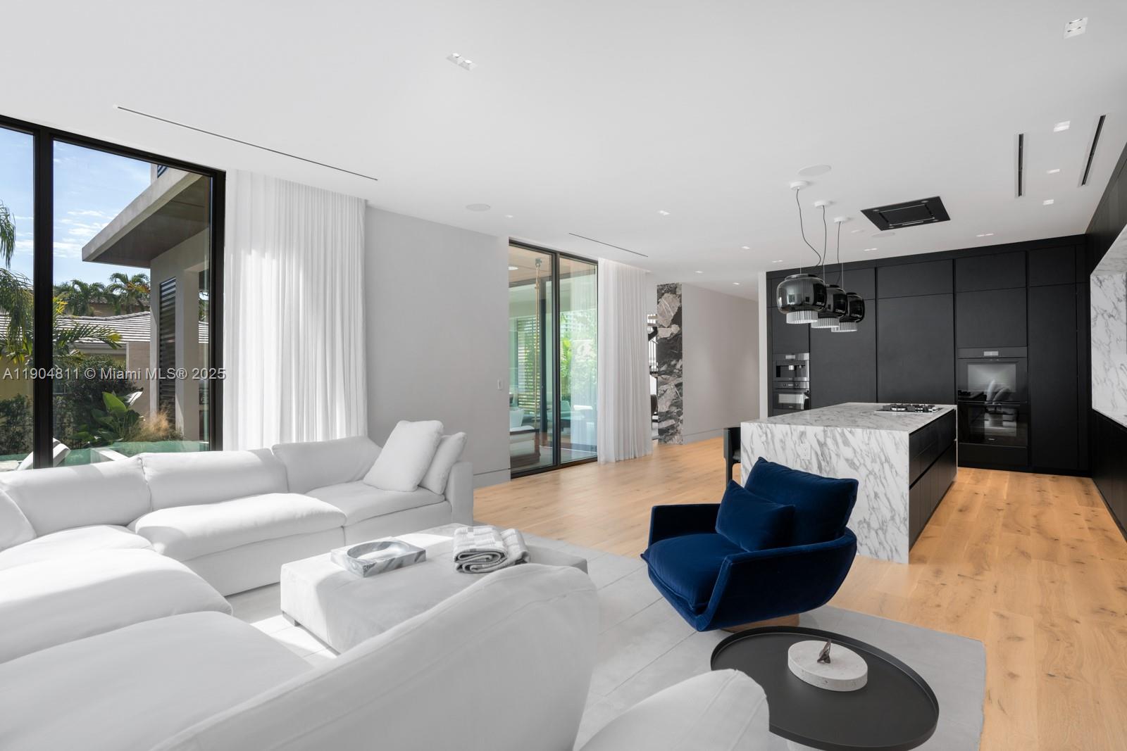 BAL HARBOUR RESIDENTIAL S - Residential