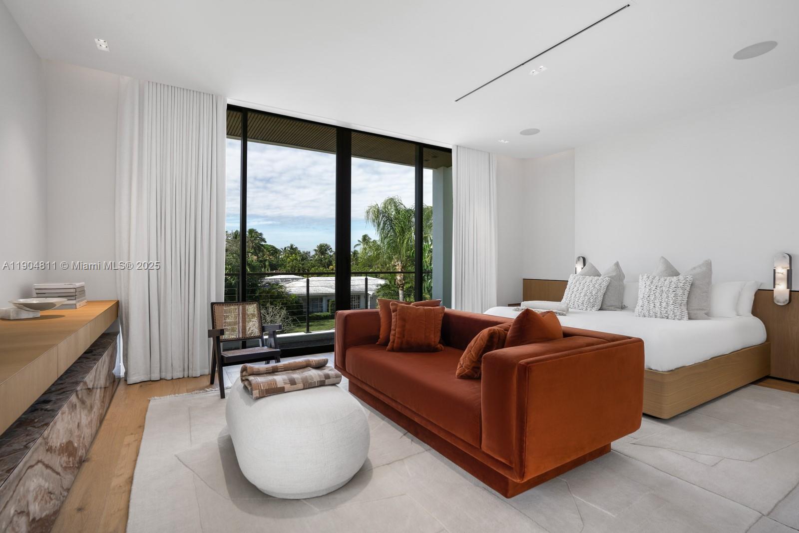 BAL HARBOUR RESIDENTIAL S - Residential