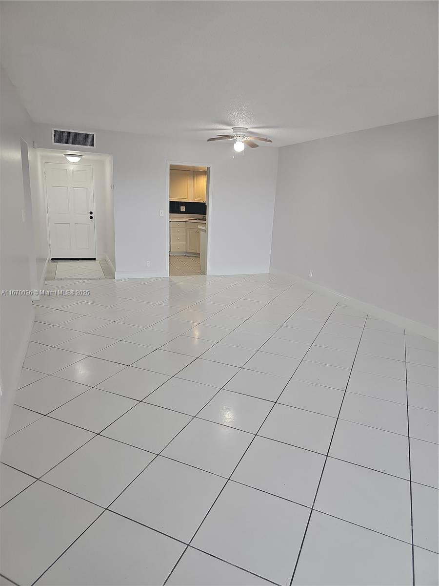 Rental Property at 3301 Spanish Moss Te 708, Lauderhill, Miami-Dade County, Florida - Bedrooms: 2 
Bathrooms: 2  - $1,900 MO.