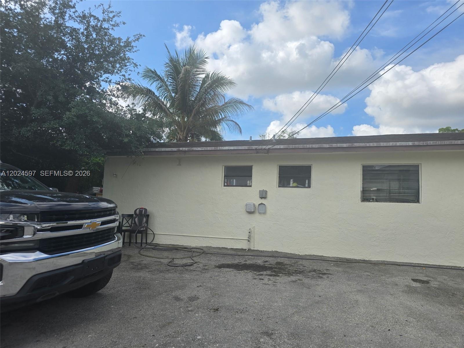 DAVIE 3-71 D - Residential Income