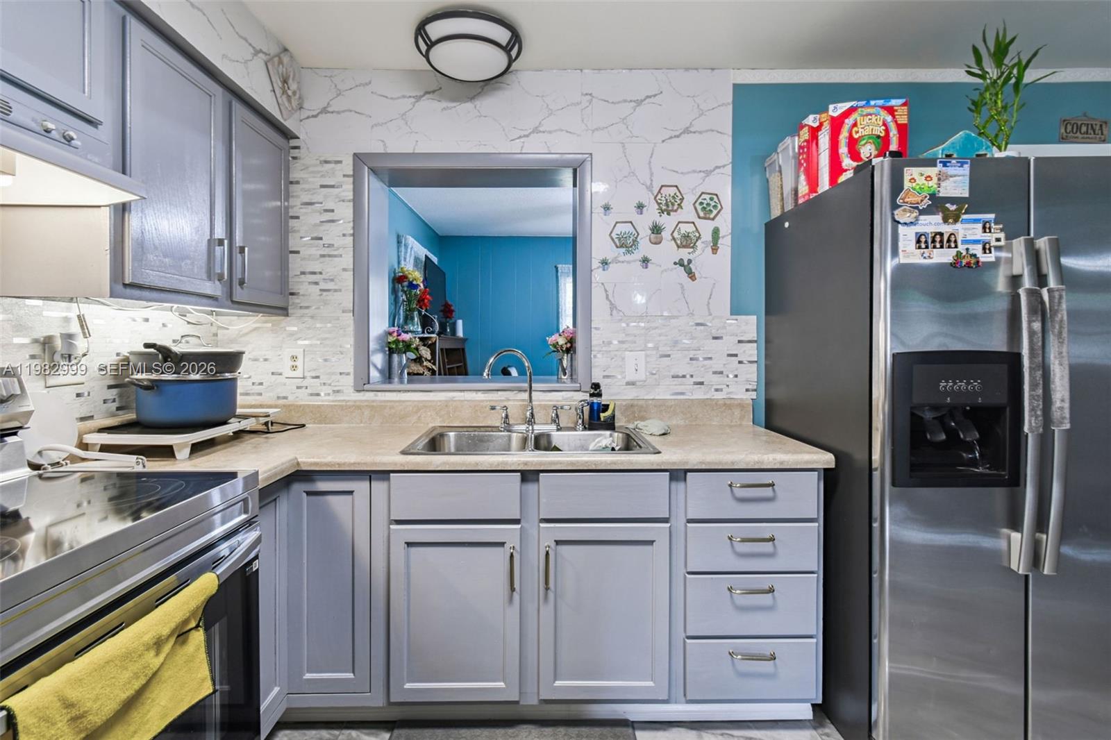 MOUNT PLYMOUTH - Residential