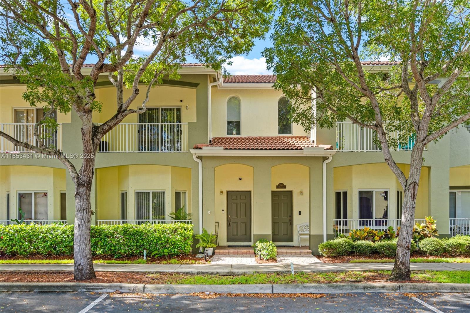 Impeccably maintained 2BR/2.5BA townhouse in Arbor Park, one of Keys Gate’s most desirable gated communities! The first floor has been beautifully remodeled and features brand-new stainless steel kitchen appliances, updated finishes, and open living areas ideal for relaxing or entertaining. Upstairs, both bedrooms offer private en-suite baths and generous closet space. Additional half bath for guests downstairs. Seller is motivated and unit is easy to show! HOA includes exterior insurance, roof, cable, internet, alarm, lawn care, 24/7 security, and resort-style amenities: pool, clubhouse, tennis courts, BBQ areas, and playgrounds. FHA approved. Priced to sell—bring your buyers!