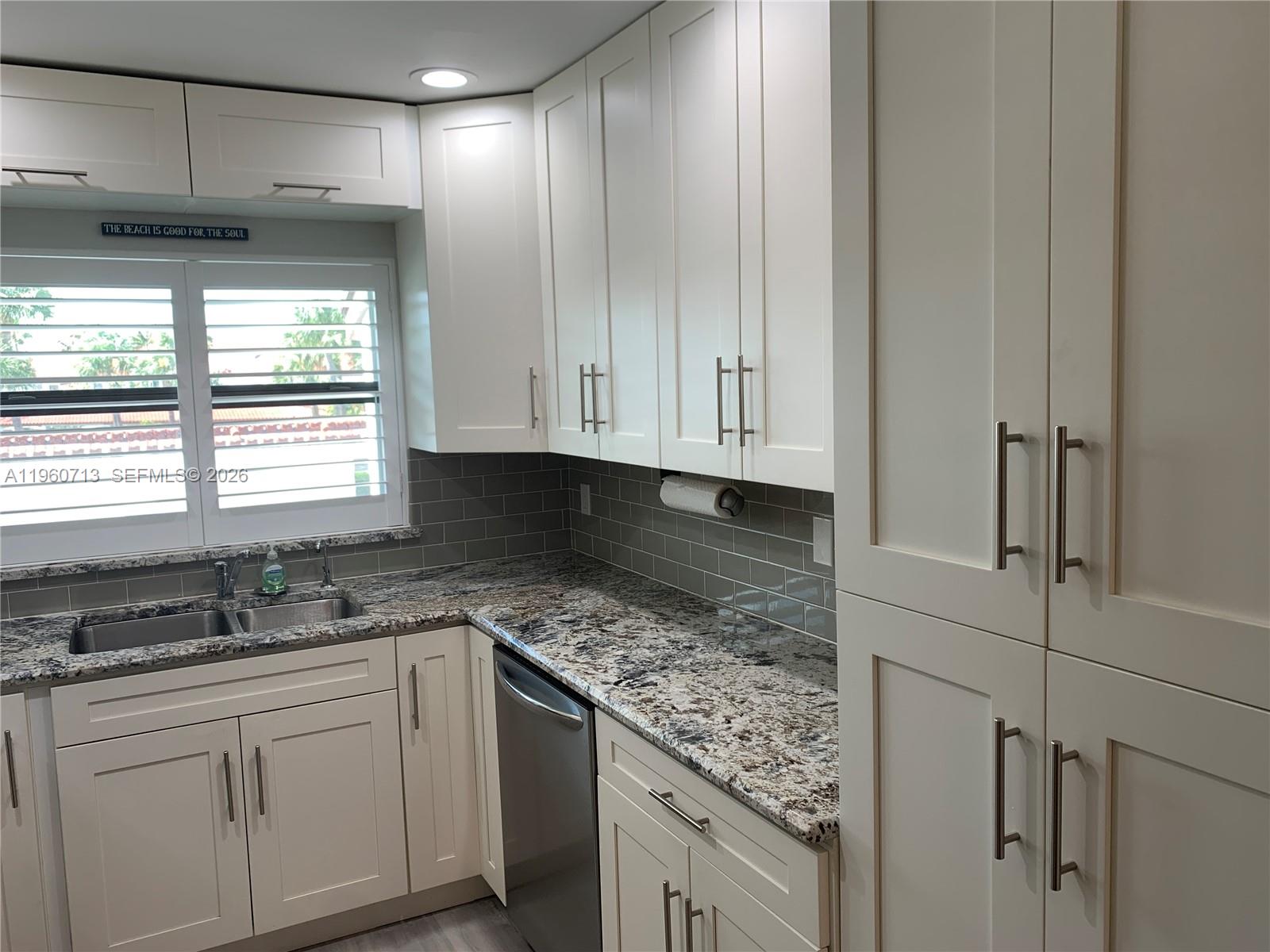 HANSONS LANDING CONDO - Residential