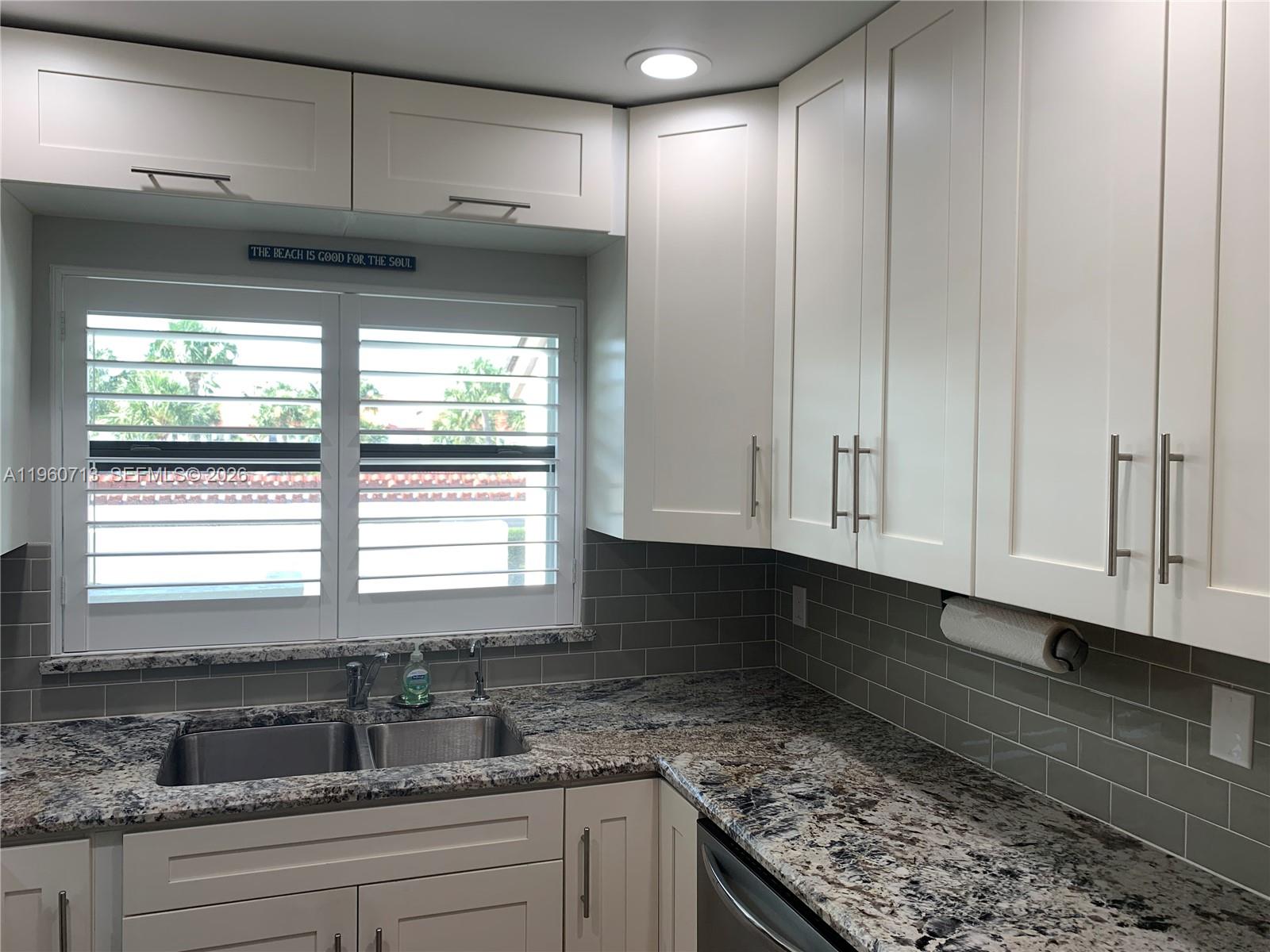 HANSONS LANDING CONDO - Residential