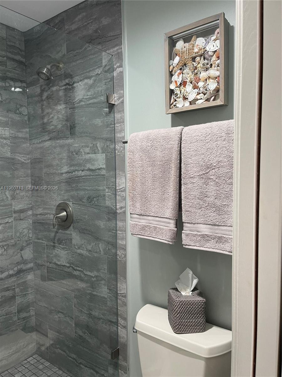 HANSONS LANDING CONDO - Residential